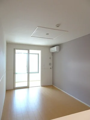 のマンスリーマンション・ウィークリーマンション「クザリアーナ 103・洋室(No.1288509)」メイン画像