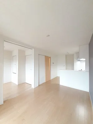 のマンスリーマンション・ウィークリーマンション「ウィンド　ホライズン　Ａ 203・洋室(No.1288586)」メイン画像