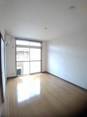 広島県のマンスリーマンション・ウィークリーマンション「サンラビアン川口Ｃ 202・洋室(No.1288612)」メイン画像