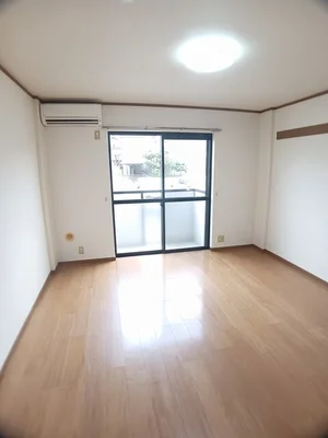 居能駅（山口県）のマンスリーマンション・ウィークリーマンション「グレンツェン　シャロッセ 103・洋室(No.1288619)」メイン画像