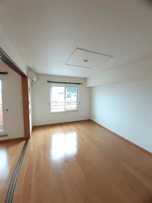 山口県のマンスリーマンション・ウィークリーマンション「シンフォニー 203・洋室(No.1288621)」メイン画像