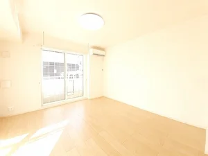 邑楽郡大泉町のマンスリーマンション・ウィークリーマンション「サニーレジデンス 102・洋室(No.1288836)」メイン画像