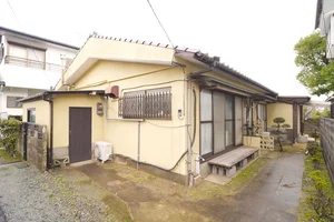 唐津赤十字病院周辺のマンスリーマンション・ウィークリーマンション「平屋貸切：AKARIYA Home 🎁２万円🎁家具家電付き一軒家４DK(No.1289035)」メイン画像