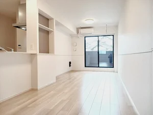 のマンスリーマンション・ウィークリーマンション「レッド　ウィング　Ｂ 202・洋室(No.1289050)」メイン画像