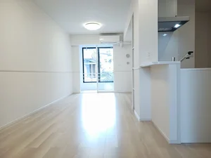 岐阜県のマンスリーマンション・ウィークリーマンション「レッド　ウィング　Ｂ 103・洋室(No.1289053)」メイン画像