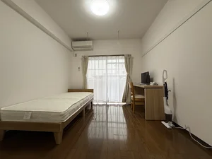 のマンスリーマンション・ウィークリーマンション「🔷🔹🔸🔶⭐駐車場付き🚙⭐エレベーター、宅配ボックス⭐1Kタイプ⭐RC造⭐【禁煙&Wi-Fi無料】⭐🔶🔸🔹🔷「T18」 108・1K(No.1289089)」メイン画像