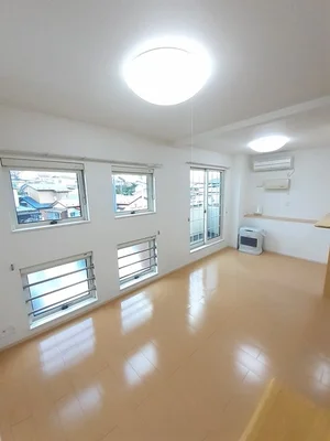 八戸市のマンスリーマンション・ウィークリーマンション「メゾンソレイユⅡ 201・洋室(No.1289221)」メイン画像