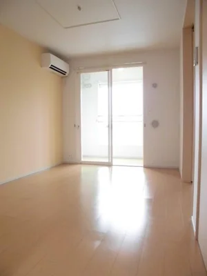 のマンスリーマンション・ウィークリーマンション「コッティ　眞馬 203・洋室(No.1289224)」メイン画像