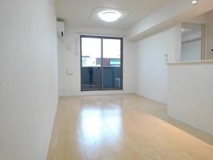 栃木駅（栃木県）のマンスリーマンション・ウィークリーマンション「カーサ　ヴィアンコ　ネロ 102・洋室(No.1289279)」メイン画像