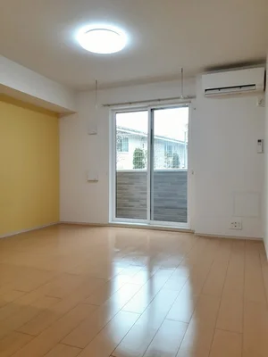 のマンスリーマンション・ウィークリーマンション「プリートアロッジオ　ウーノ 102・洋室(No.1289372)」メイン画像