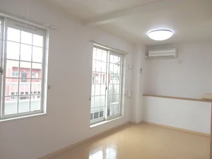 のマンスリーマンション・ウィークリーマンション「プルメリア　Ａ棟 201・洋室(No.1289422)」メイン画像