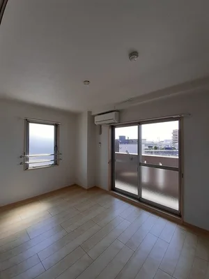 滋賀県の大東建託リーシング株式会社のマンスリーマンション・ウィークリーマンション「グランスウィート 301・洋室(No.1289492)」メイン画像