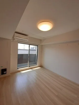 滋賀県の大東建託リーシング株式会社のマンスリーマンション・ウィークリーマンション「フェリーチェ　ピーノ 203・洋室(No.1289511)」メイン画像