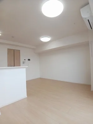 のマンスリーマンション・ウィークリーマンション「ムーンヒルズ大阪 902・洋室(No.1289601)」メイン画像