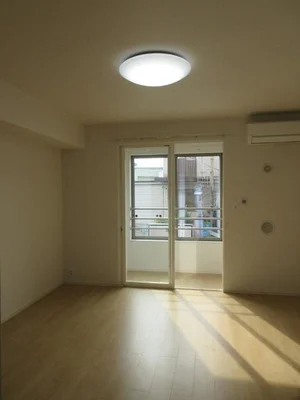 いよ立花駅（愛媛県）のマンスリーマンション・ウィークリーマンション「メゾン・サンＴ３ 102・洋室(No.1289646)」メイン画像