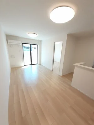 のマンスリーマンション・ウィークリーマンション「アイリス・Ⅲ 104・洋室(No.1289713)」メイン画像