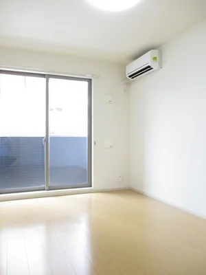 宮崎駅（宮崎県）のマンスリーマンション・ウィークリーマンション「メゾン・ド・アリエッタ 102・洋室(No.1289817)」メイン画像