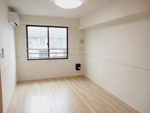 のマンスリーマンション・ウィークリーマンション「ラ・フェリーチェⅠ 202・洋室(No.1289836)」メイン画像