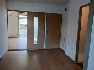 のマンスリーマンション・ウィークリーマンション「パレスインビレッヂ 1-E・洋室(No.1289860)」メイン画像