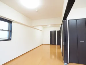 福岡県の大東建託リーシング株式会社のマンスリーマンション・ウィークリーマンション「エヴァーグリーンＯ 510・洋室(No.1289875)」メイン画像