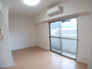 霧島市のマンスリーマンション・ウィークリーマンション「フリーデ中央１番館 302・洋室(No.1289878)」メイン画像