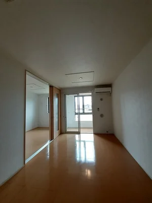 村上駅（新潟県）のマンスリーマンション・ウィークリーマンション「キャッスル　ビューⅡ 204・洋室(No.1290003)」メイン画像