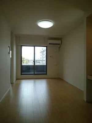 今治市のマンスリーマンション・ウィークリーマンション「メゾン・ラフィーネⅡ 201・洋室(No.1290109)」メイン画像