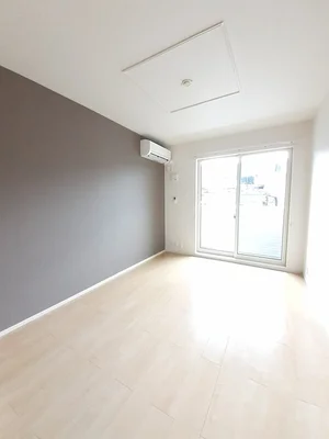 広島県の大東建託リーシング株式会社のマンスリーマンション・ウィークリーマンション「コンフォートさくらＤ 102・洋室(No.1290129)」メイン画像