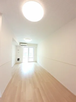 のマンスリーマンション・ウィークリーマンション「ミリア　ヴィータ　Ⅰ 102・洋室(No.1290137)」メイン画像