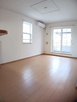 臼杵市医師会立コスモス病院周辺のマンスリーマンション・ウィークリーマンション「ベルマルシェＡ 201・洋室(No.1290157)」メイン画像