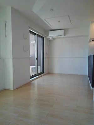 のマンスリーマンション・ウィークリーマンション「クレストメゾンⅡ 102・洋室(No.1290191)」メイン画像