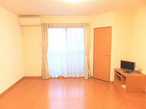 のマンスリーマンション・ウィークリーマンション「レオパレスハミングライン 107(No.1290316)」メイン画像