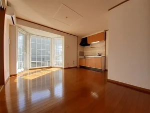 旭市のマンスリーマンション・ウィークリーマンション「アルティプラーノ　ハヤシⅡ 102・洋室(No.1290473)」メイン画像