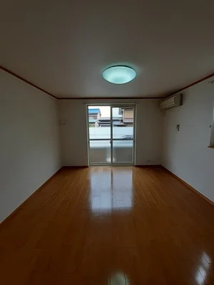 のマンスリーマンション・ウィークリーマンション「メゾン　エストＡ 102・洋室(No.1290514)」メイン画像