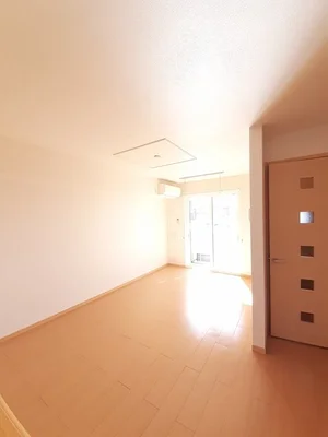 のマンスリーマンション・ウィークリーマンション「カーサ　フェリーチェ　Ｂ 102・洋室(No.1290520)」メイン画像