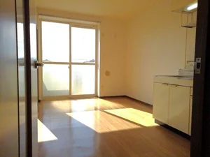 のマンスリーマンション・ウィークリーマンション「ハイム山口 201・洋室(No.1290538)」メイン画像