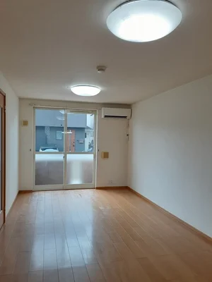 のマンスリーマンション・ウィークリーマンション「コルソ　プレッソ 102・洋室(No.1290543)」メイン画像