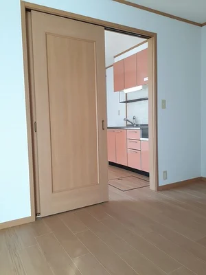 豊橋駅（愛知県）・駅前駅（愛知県）・新豊橋駅（愛知県）のマンスリーマンション・ウィークリーマンション「ホワイトルームカワイⅡ 101・洋室(No.1290574)」メイン画像