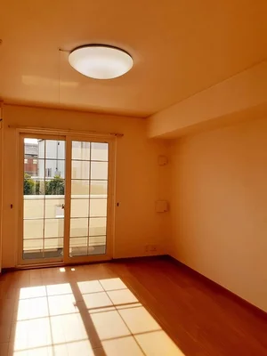 のマンスリーマンション・ウィークリーマンション「サンライズ芳川Ⅱ 103・洋室(No.1290577)」メイン画像