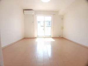 のマンスリーマンション・ウィークリーマンション「エミー新町 102・洋室(No.1290578)」メイン画像