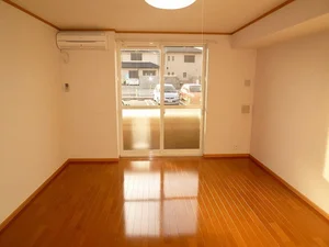 のマンスリーマンション・ウィークリーマンション「エミー新町 102・洋室(No.1290578)」メイン画像