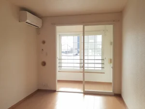 庄川口駅（富山県）のマンスリーマンション・ウィークリーマンション「ソフテイル　Ｃ 102・洋室(No.1290615)」メイン画像