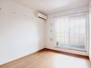 のマンスリーマンション・ウィークリーマンション「クレア　トゥール　Ⅲ 202・洋室(No.1290616)」メイン画像