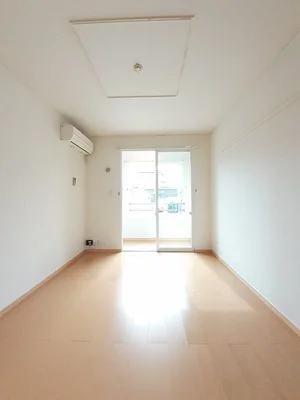 速星駅（富山県）のマンスリーマンション・ウィークリーマンション「カーサ・ブローテⅠ 102・洋室(No.1290619)」メイン画像