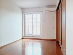 のマンスリーマンション・ウィークリーマンション「パークサイド　Ａ 202・洋室(No.1290630)」メイン画像