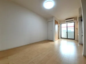 のマンスリーマンション・ウィークリーマンション「シャトル朝日 102・洋室(No.1290651)」メイン画像