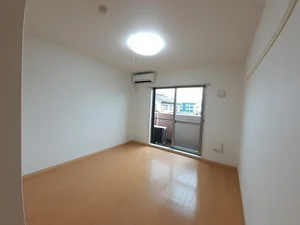 総合研究大学院大学総合地球環境学コース周辺のマンスリーマンション・ウィークリーマンション「トムズ　ヴィラデスト 201・洋室(No.1290671)」メイン画像