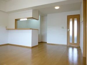 東広島駅（広島県）のマンスリーマンション・ウィークリーマンション「クイーンズ・コート 803・洋室(No.1290777)」メイン画像