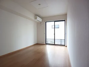 東水巻駅（福岡県）のマンスリーマンション・ウィークリーマンション「メゾン　ド　シャテーヌ　Ⅱ 102・洋室(No.1290830)」メイン画像