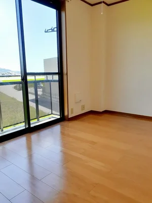 八女市のマンスリーマンション・ウィークリーマンション「ボンヌ・シャンス二番館 203・洋室(No.1290845)」メイン画像